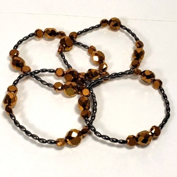 Set of 4 Silver tone Brown / Chocolate  Beaded Stretchy Bracelets - Picture 1 of 10